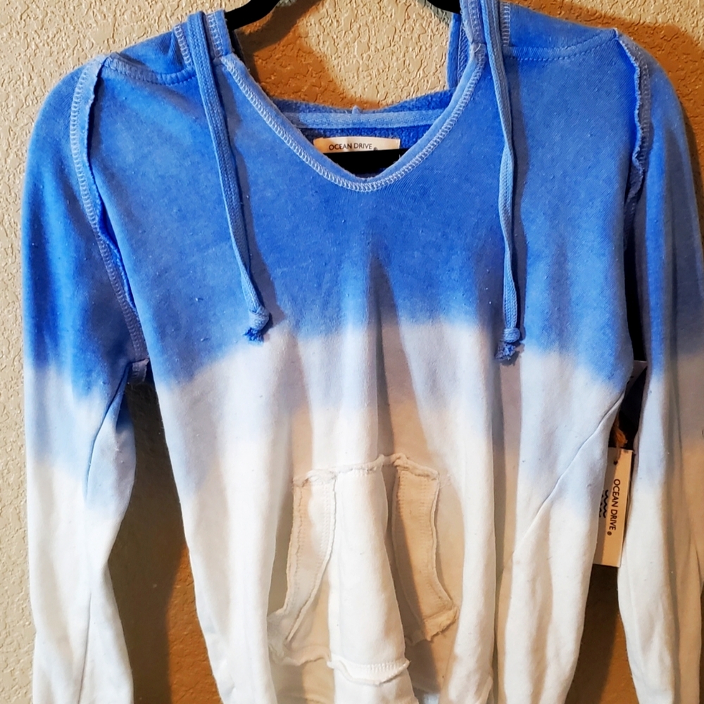NWOT - Ocean Drive - Dip-Dyed, Hi-Lo Hoodie Sweatshirt - S